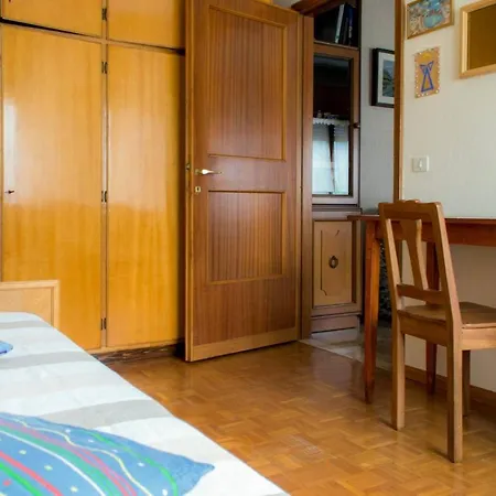 Super With Garden Ideal For Families